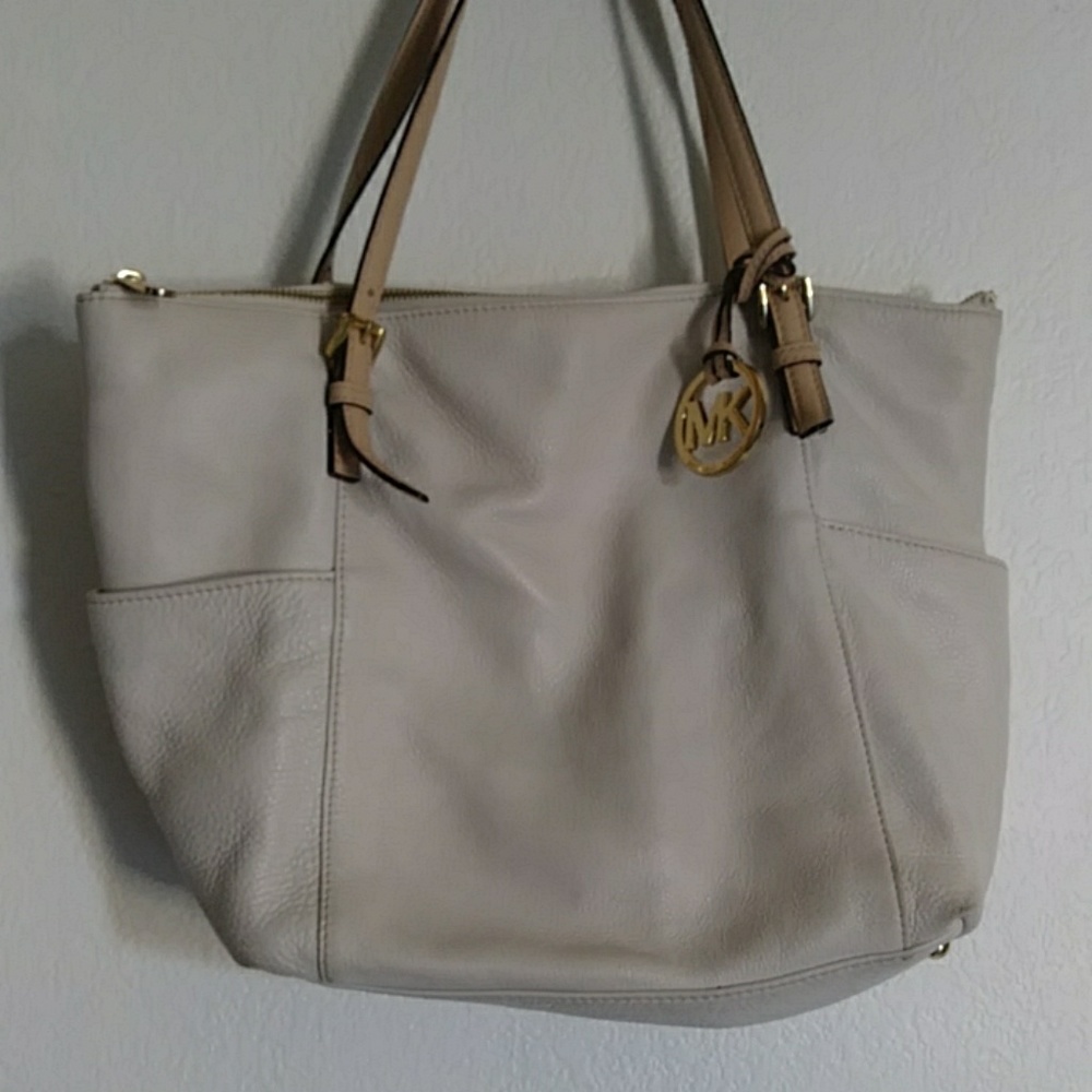 Michael Kors Cream Bag